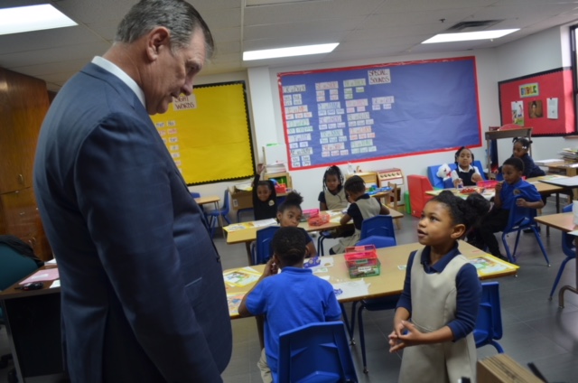 Visit From Mayor Mike Rawlings 12 20180115 1001544795